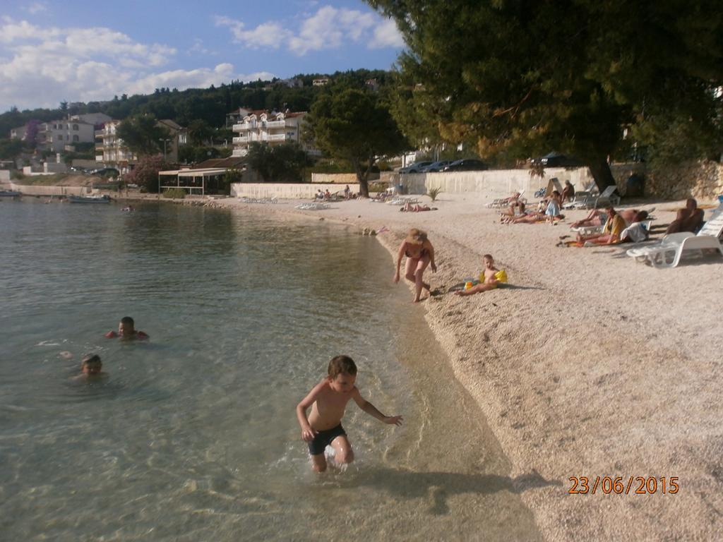 Apartmarin Τρογκίρ Δωμάτιο φωτογραφία